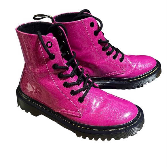 Dr. Martens Shoes Dr Martens Luana Size 5 Girls Barbie Pink Glitter